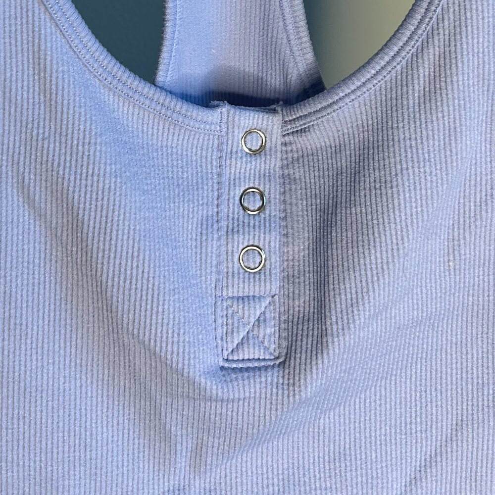 Forever 21 Periwinkle Purple Ribbed Razor Back Tank Top With Button Front Top - Picture 3 of 5